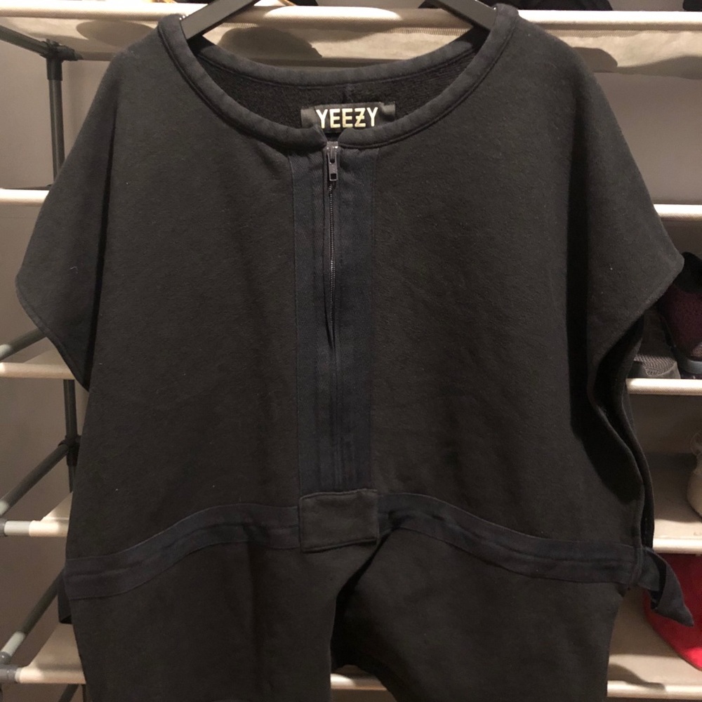YEEZY SZN 1 MILITARY VEST SZ XL